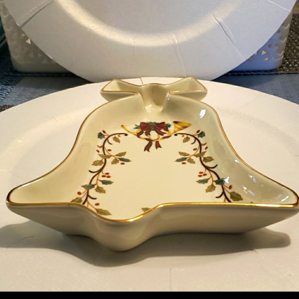 MIKASA Holiday Elegance Bell Candy Dish